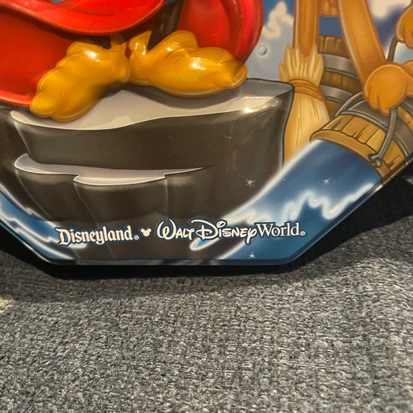Disneyland Fantasia Mickey Mouse Metal Chocolate Tin Disneyworld - Picture 5 of 11